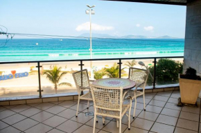 Lindo e bem localizado 3 quartos de frente p/ Mar - Praia do Forte - CF06
